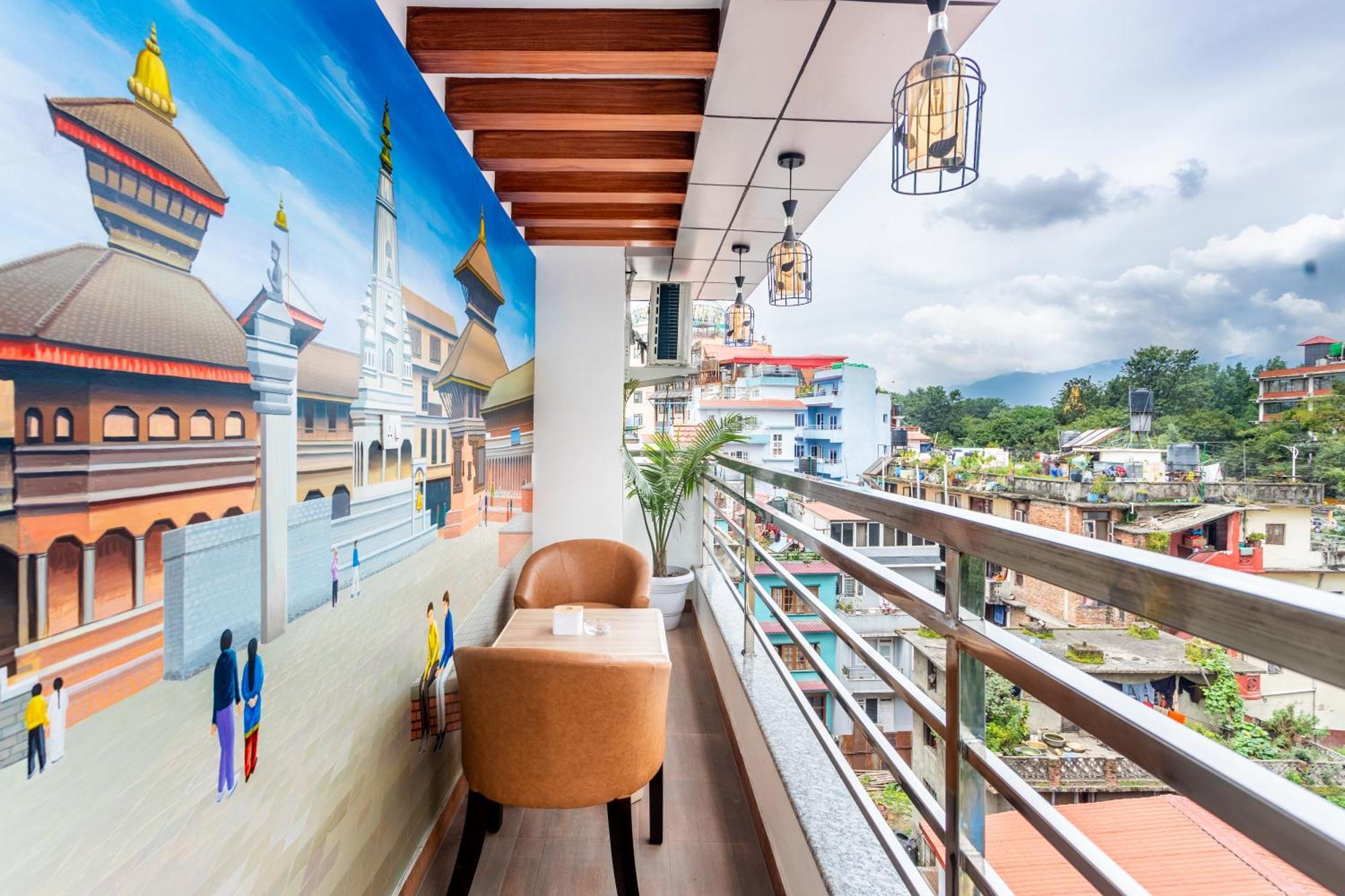 Airport Diana Hotel Kathmandu Bagian luar foto